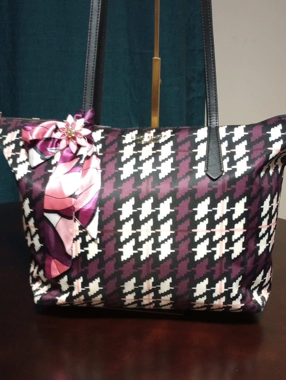 Kate Spade Kitt Tote w/Brooch and Scarf - Picture 3 of 16